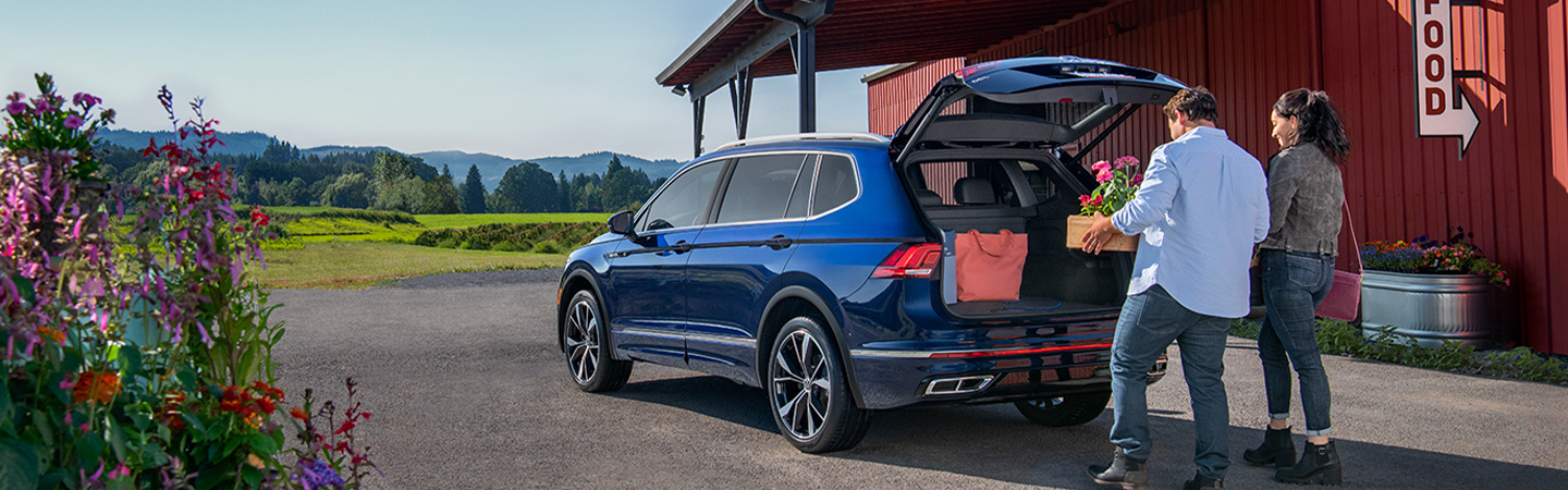 2022 VW Tiguan vs. Honda CR-V slider3