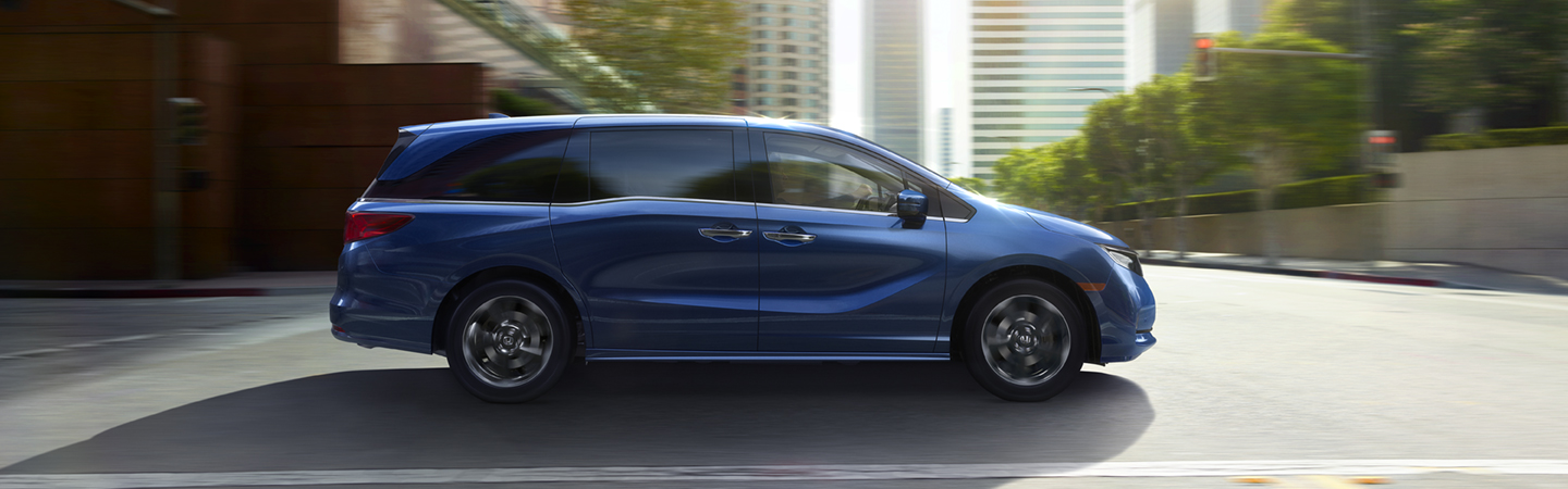 2023 Honda Odyssey vs Kia Carnival  slider1