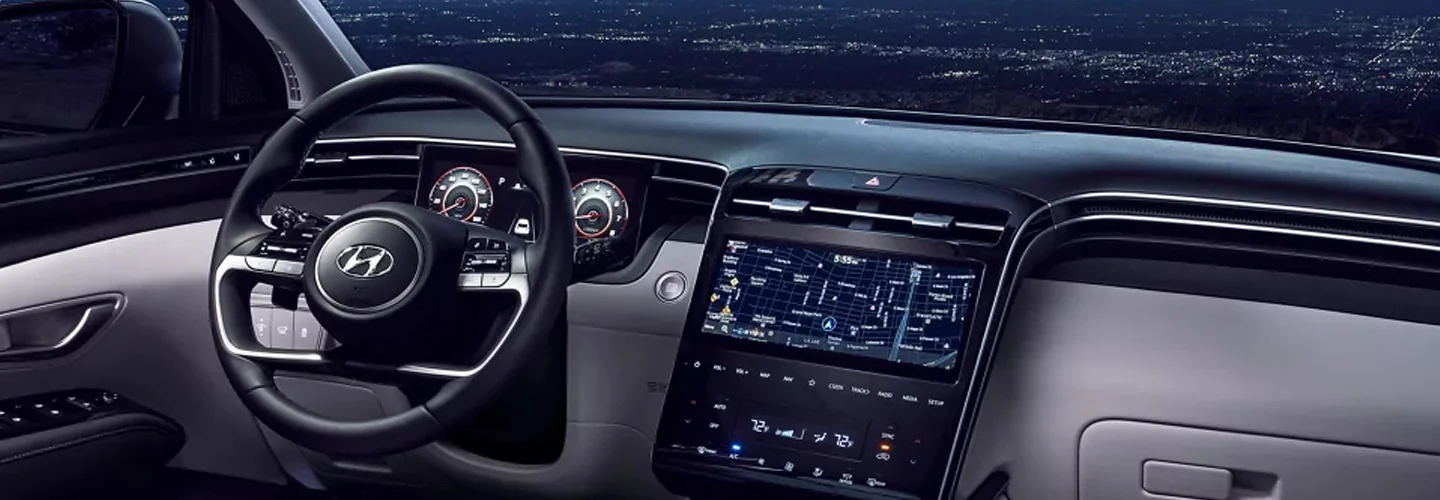 2024 Hyundai Tucson vs Toyota RAV4 interiorimage
