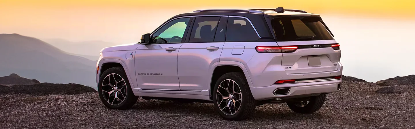 2024 Jeep Grand Cherokee 4xe Specs back side white