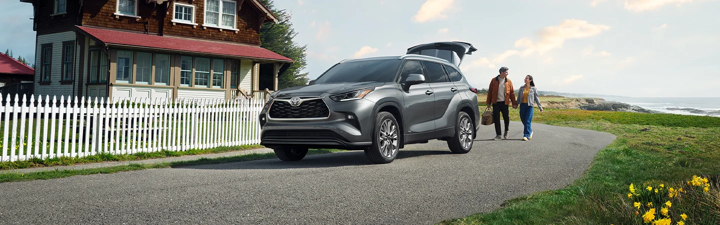 red 2026 Toyota Highlander