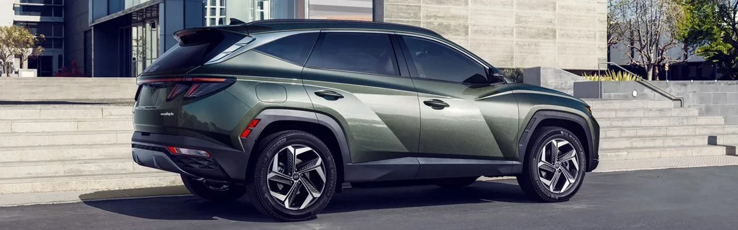 2024 Hyundai Tucson Plug-in Hybrid Specs greencolor sideview
