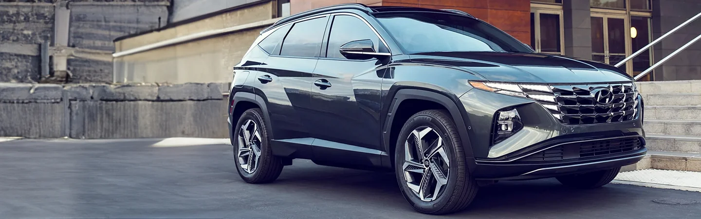 2024 Hyundai Tucson Plug-in Hybrid Specs blackcolor frontview