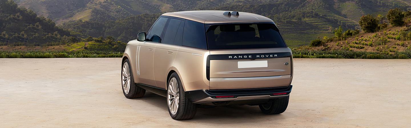 rear view 2023 Range Rover