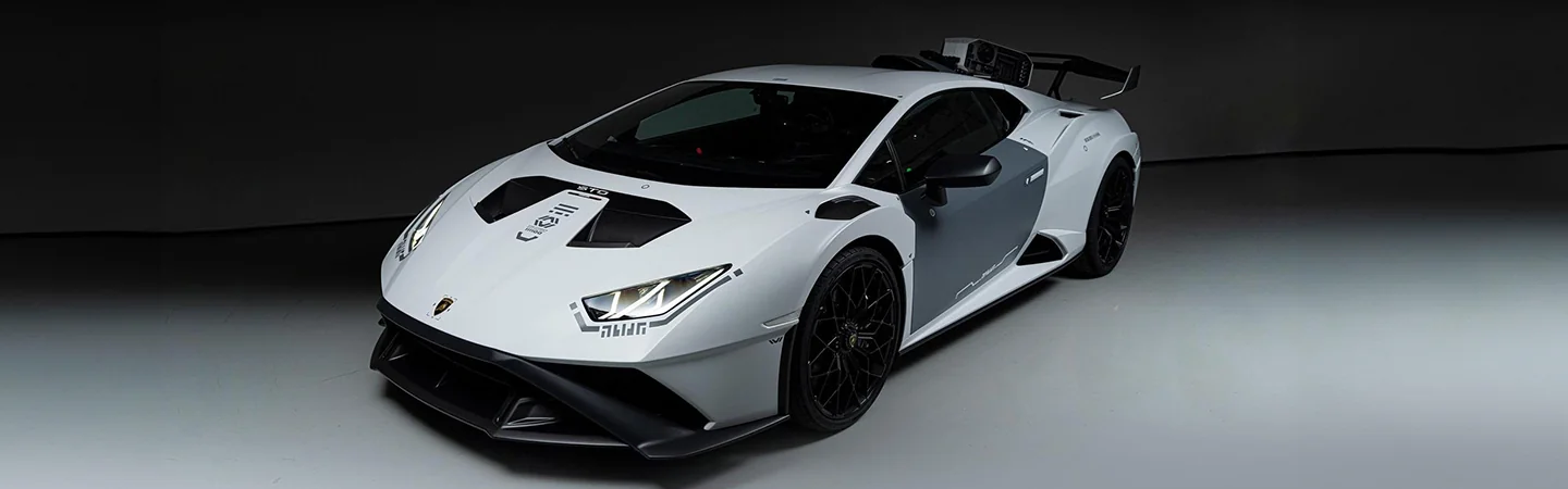 2024 Lamborghini Huracan STO Specs white color top view