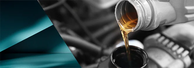 oil pouring in to engine