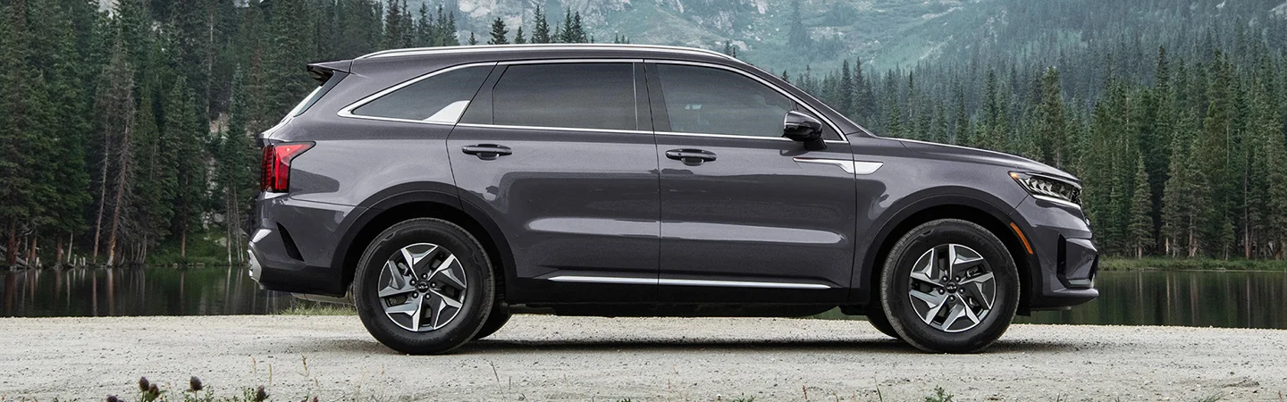 2024 Kia Sorento Hybrid Specs front side black