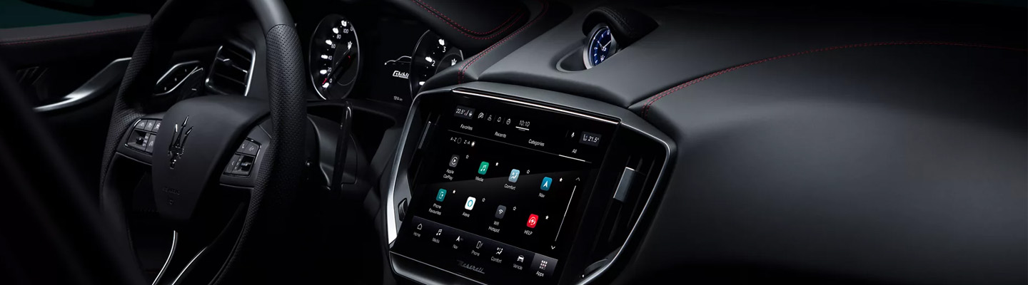 A Look Inside the 2023 Maserati Ghibli 