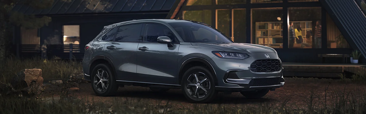 2025 Honda HR-V Sliver color car on home garden View 