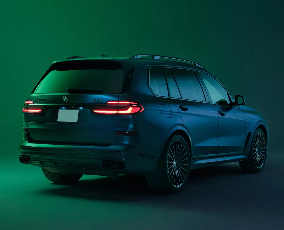 BMW X7 exterior