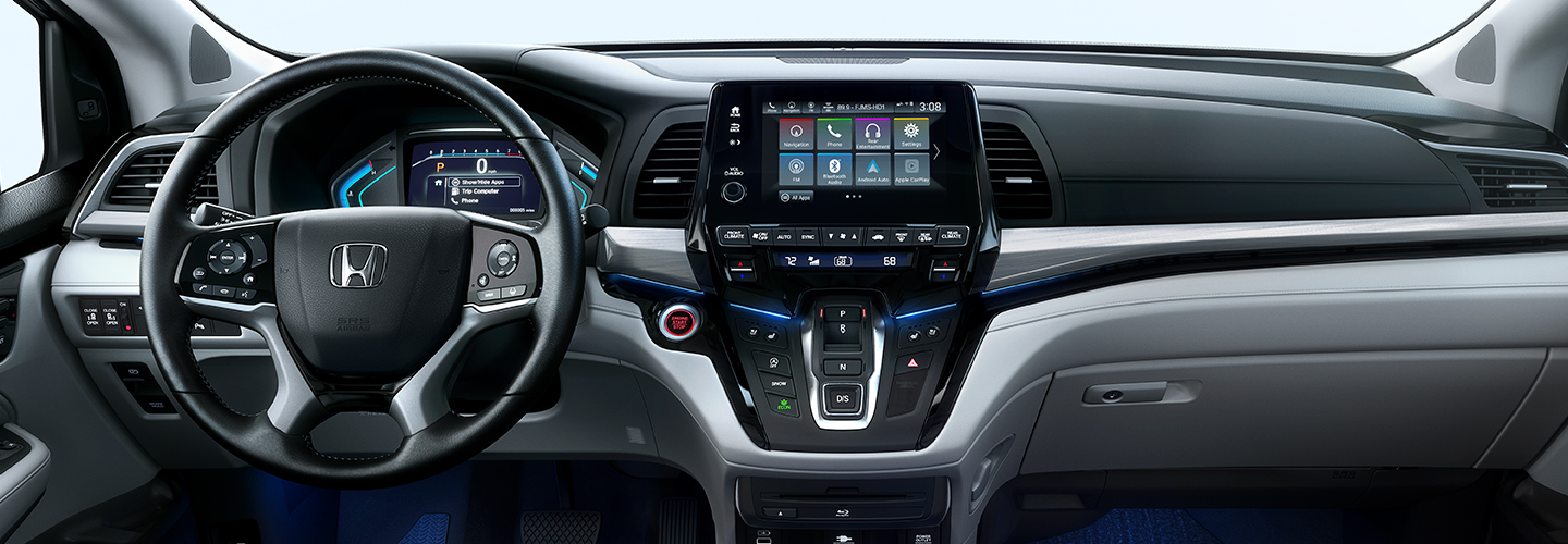 2022 Honda Odyssey vs Chrysler Pacifica Interior