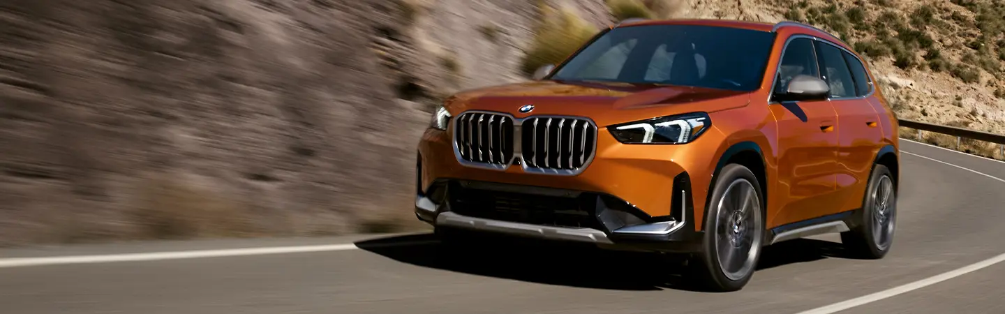 2024 BMW X1 Specs black color side view 