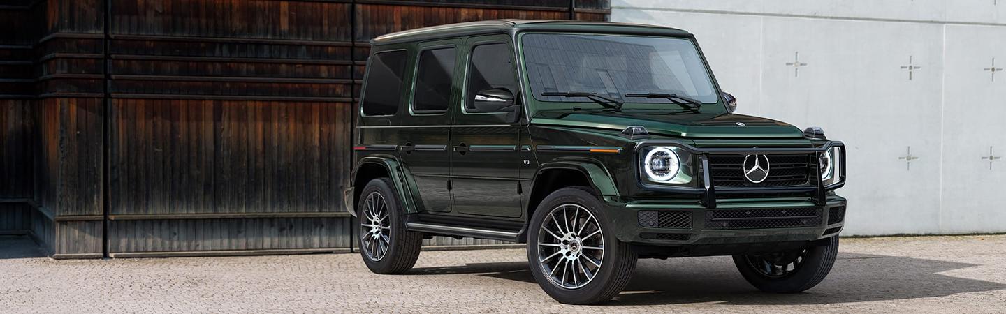 2022 Mercedes Benz G-Class Specs & Features Slide2