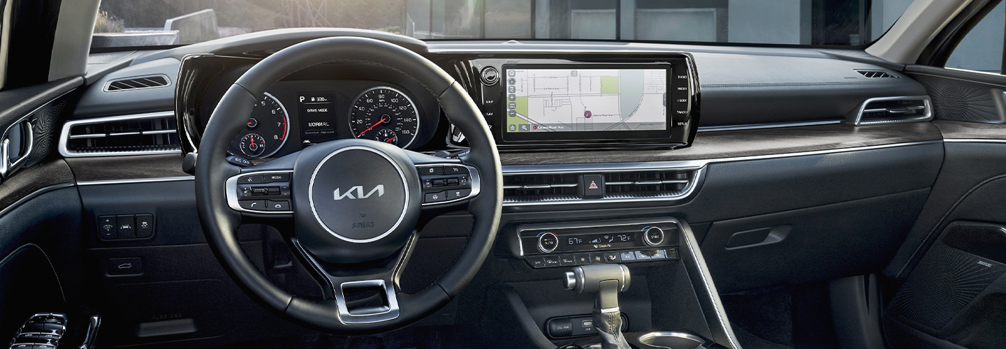 2022 Kia K5 interiorimage