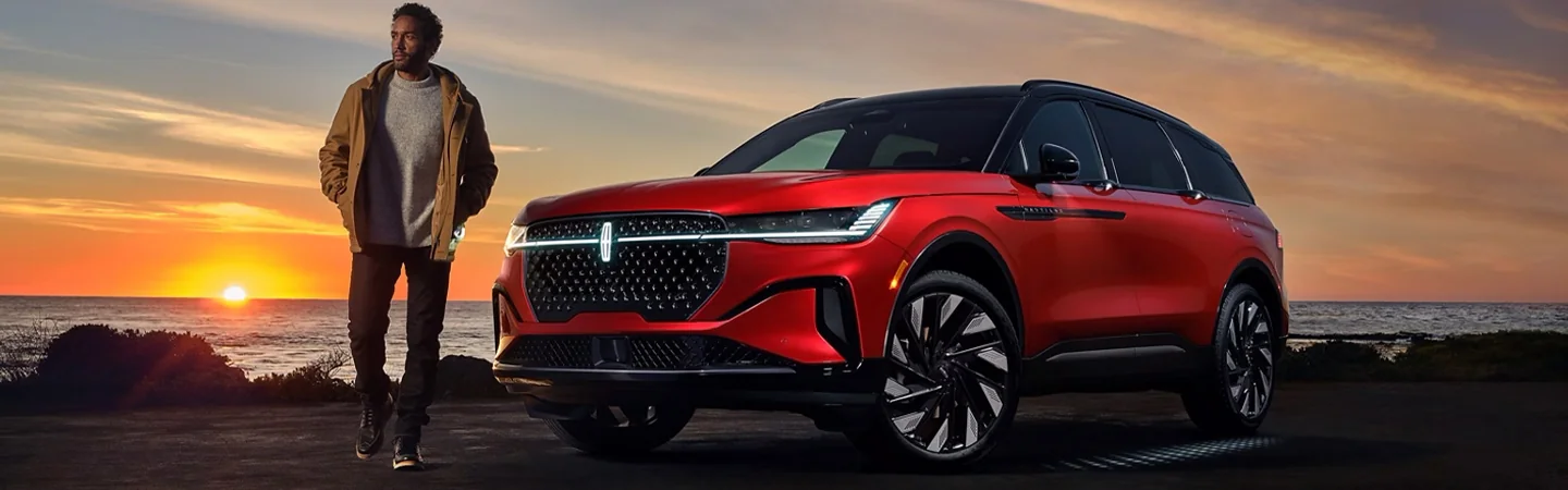 2025 Lincoln Nautilus Specs redcolor frontview