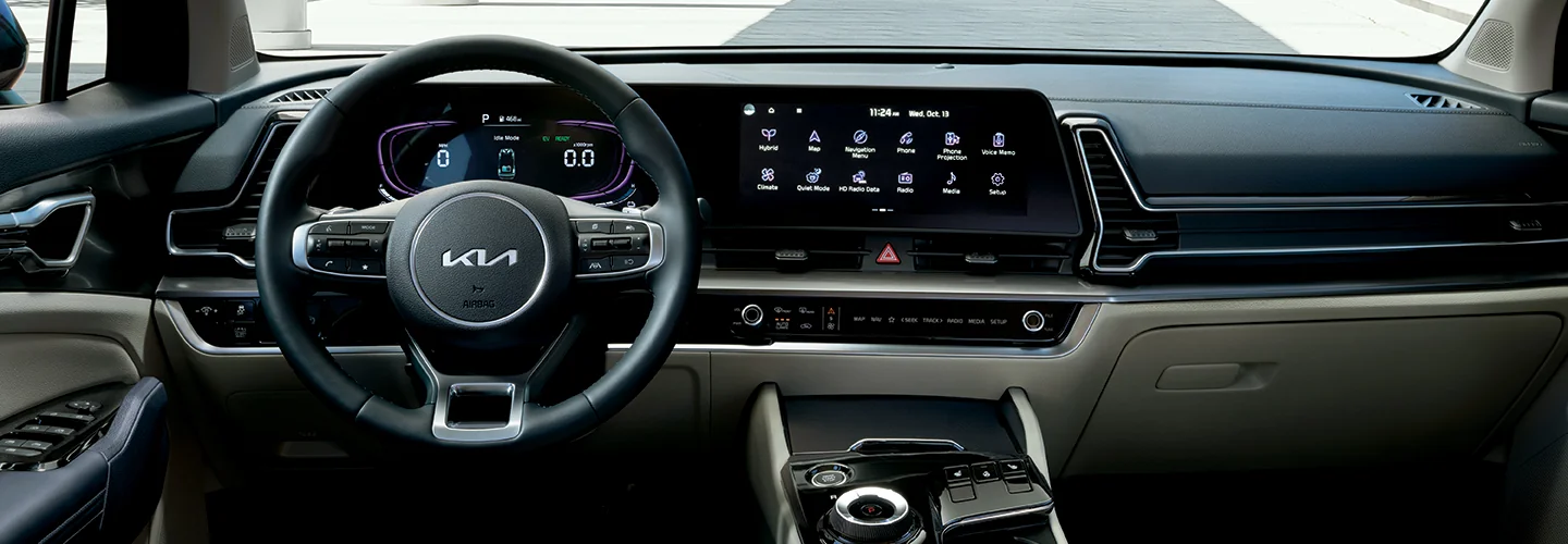 Interior view of the 2025 Kia Sportage Hybrid