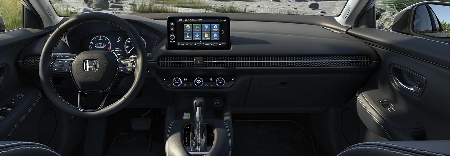 2025 Honda HR-V vs Hyundai Kona Interior View