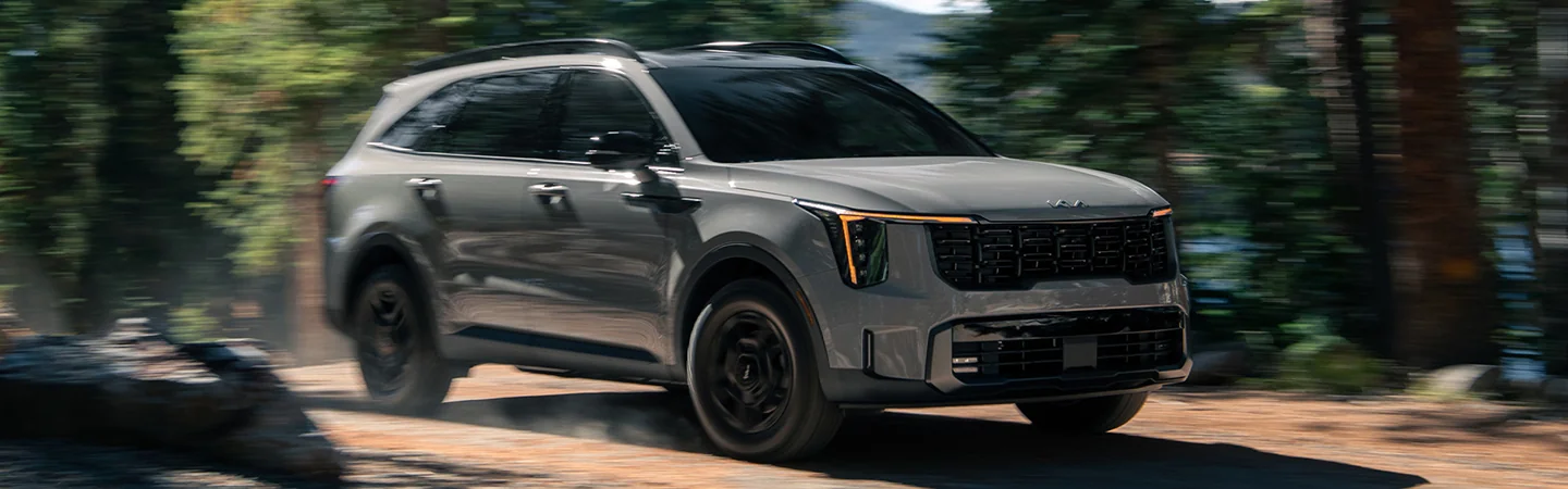 2024 Kia Sorento Specs front side in silver
