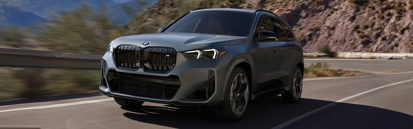 2024 BMW X1 vs BMW X2 greencolor frontview