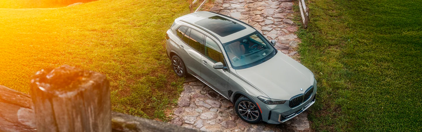 top view of a 2025 BMW X5 sDrive40i