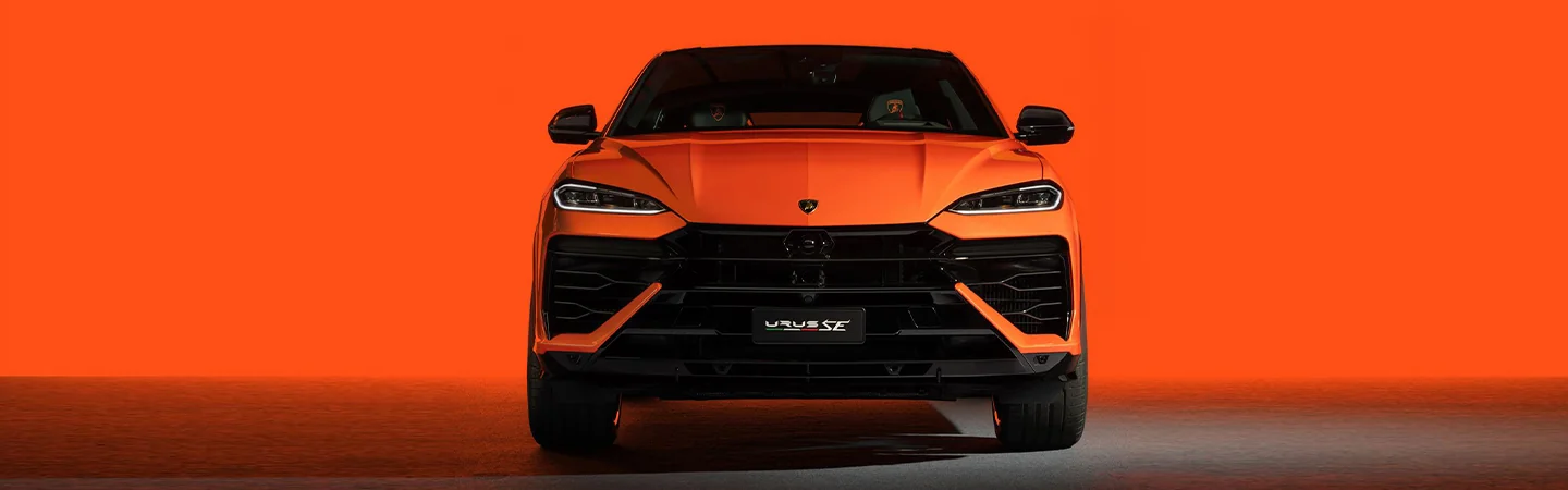 2025 Lamborghini Urus SE Specs orange front view