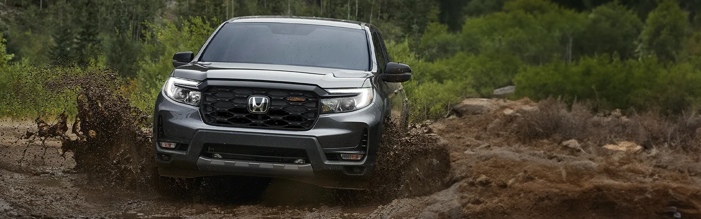 2024 Honda Ridgeline Specs front side in green