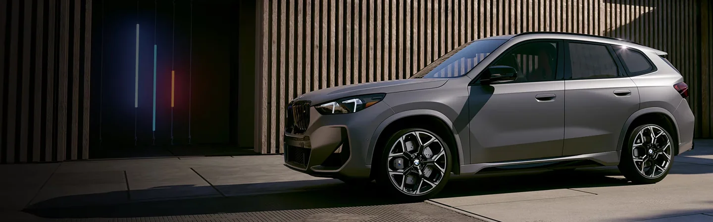 2024 BMW X1 vs BMW X2 grey side view