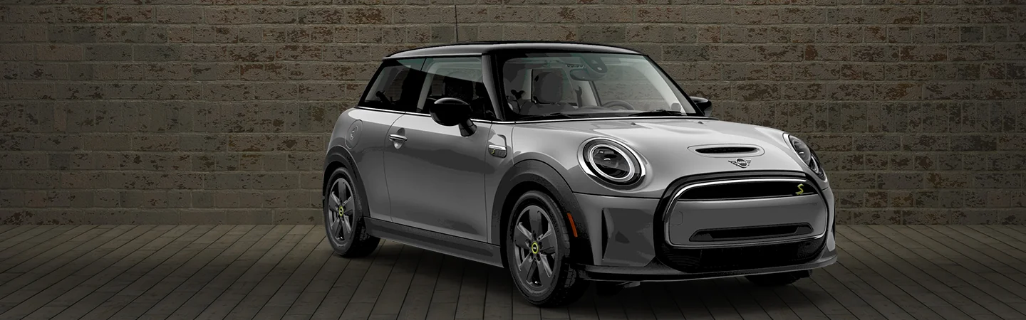 2024 MINI Electric front side in silver
