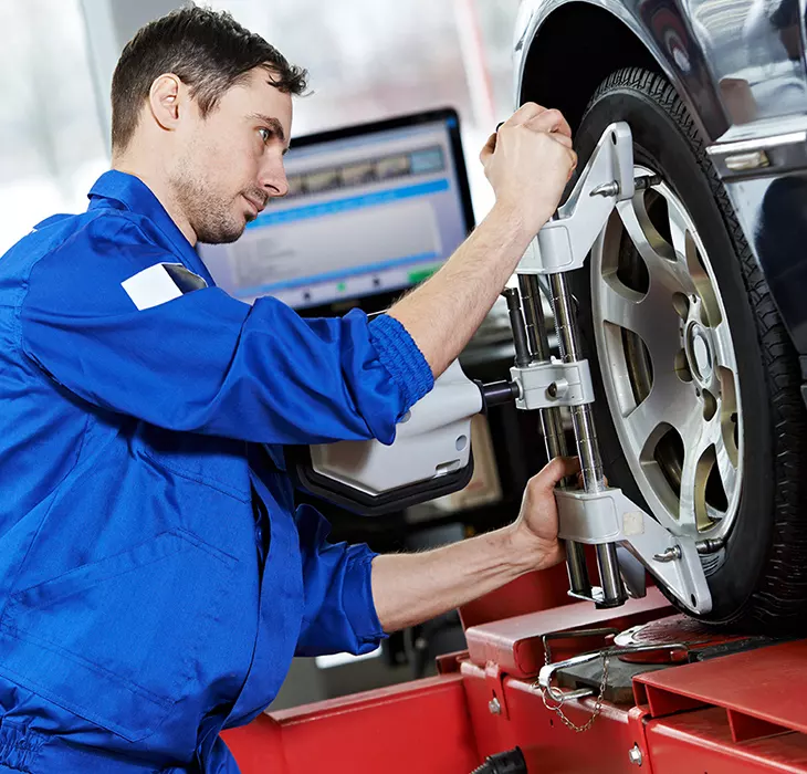 Service department support image for Crown CDJR of Cleveland Service Center in Cleveland, TN