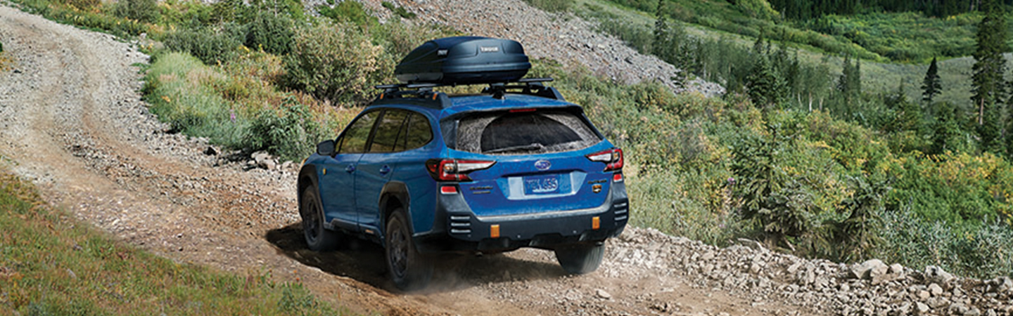 2024 Subaru Outback Comparison green front view black side view