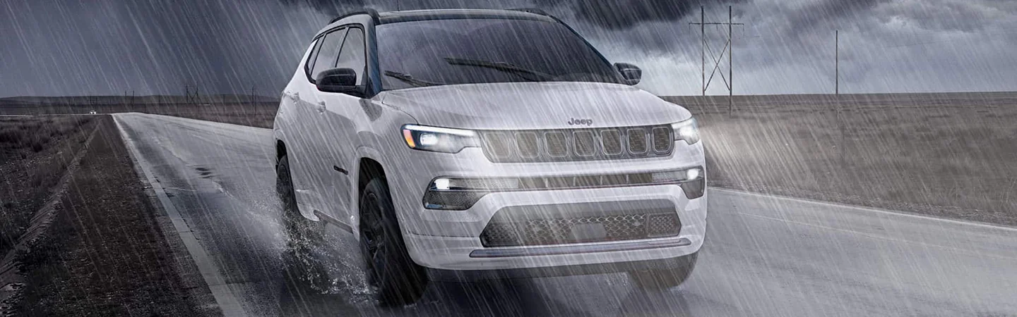 2025 Jeep Compass Specs front view and color white