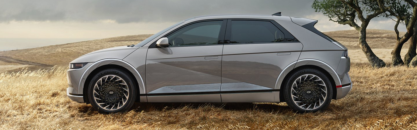 2022 IONIQ 5 in Florida slider3