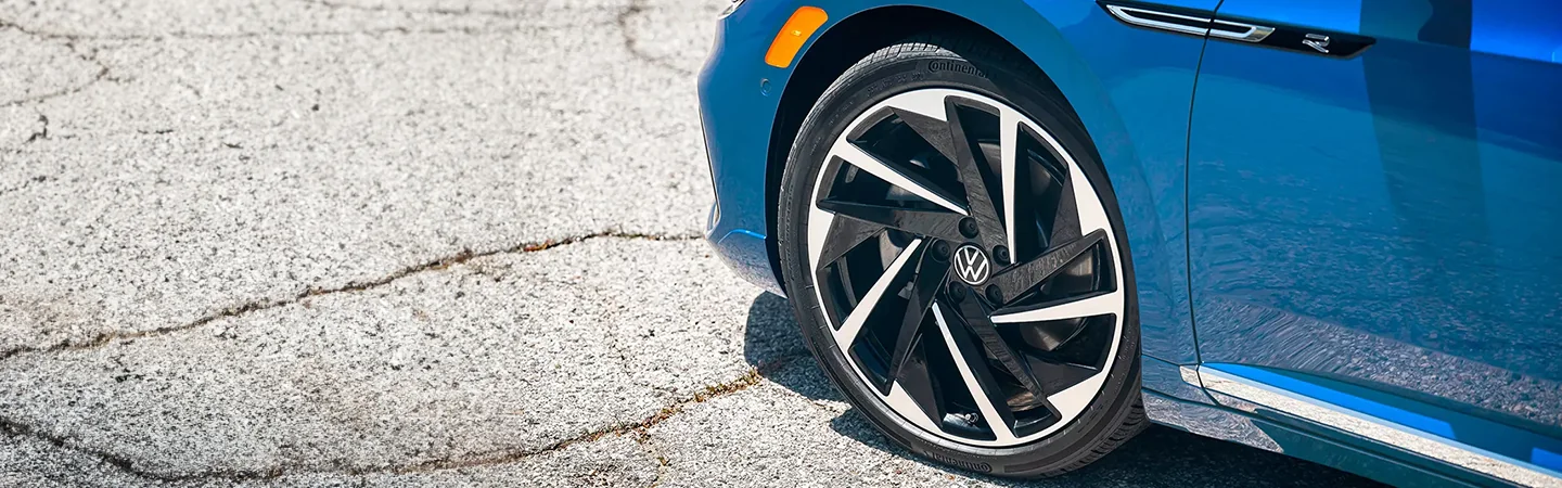 2024 Volkswagen Arteon Specs bluecolor tireview