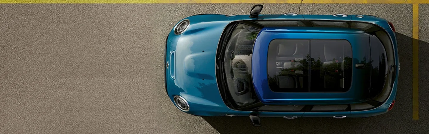 2024 MINI Hardtop 4 Door  top side in blue