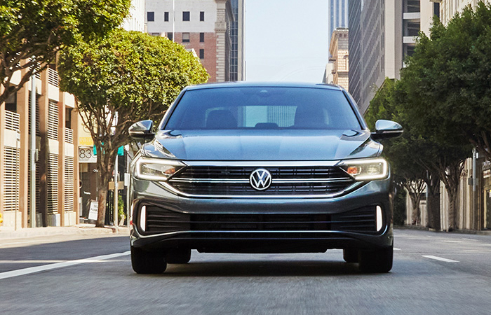 2022 Volkswagen Sedan Exterior 2