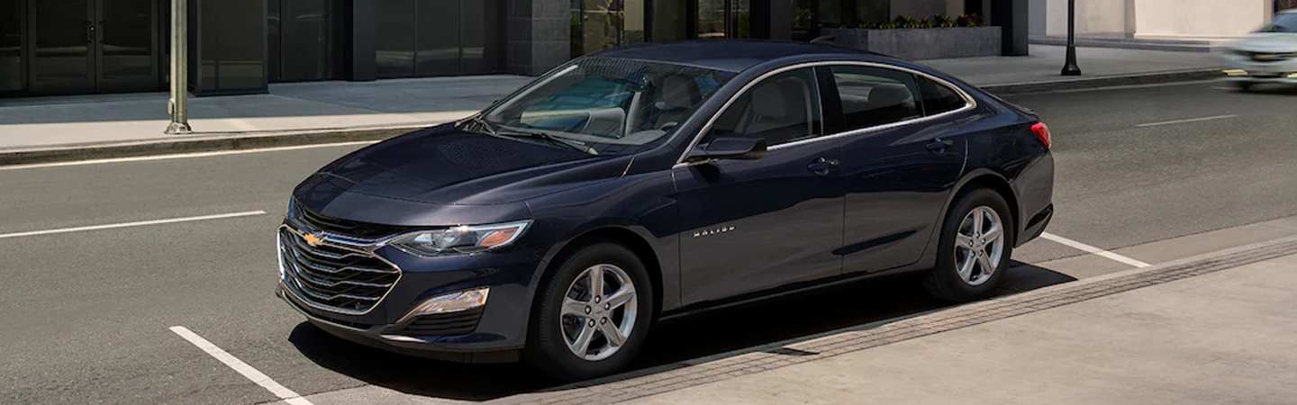 2023 Chevrolet Malibu blue side view