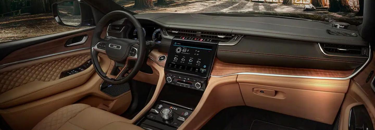 2022 Grand Cherokee 4xe dash