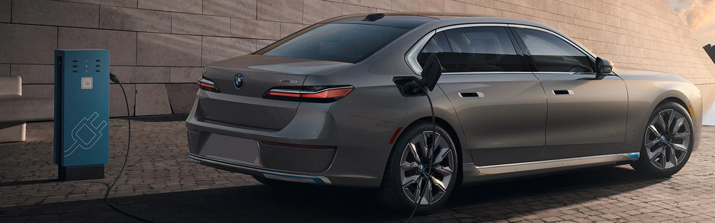 2023 BMW i7 Specs and Features slider3