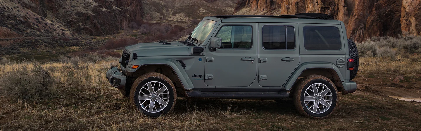 profile smoke gray Jeep Wrangler
