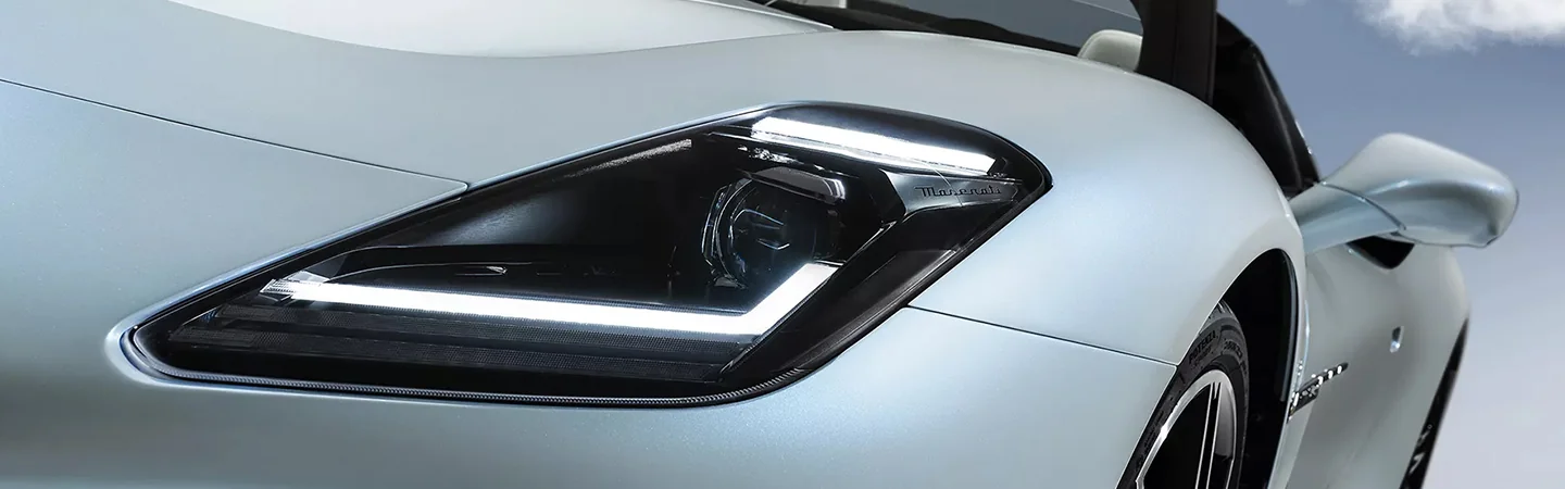 2024 Maserati MC20 Specs white color bottom view