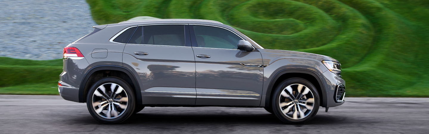 2023 Volkswagen Atlas Cross Sport Specs and Features slider3