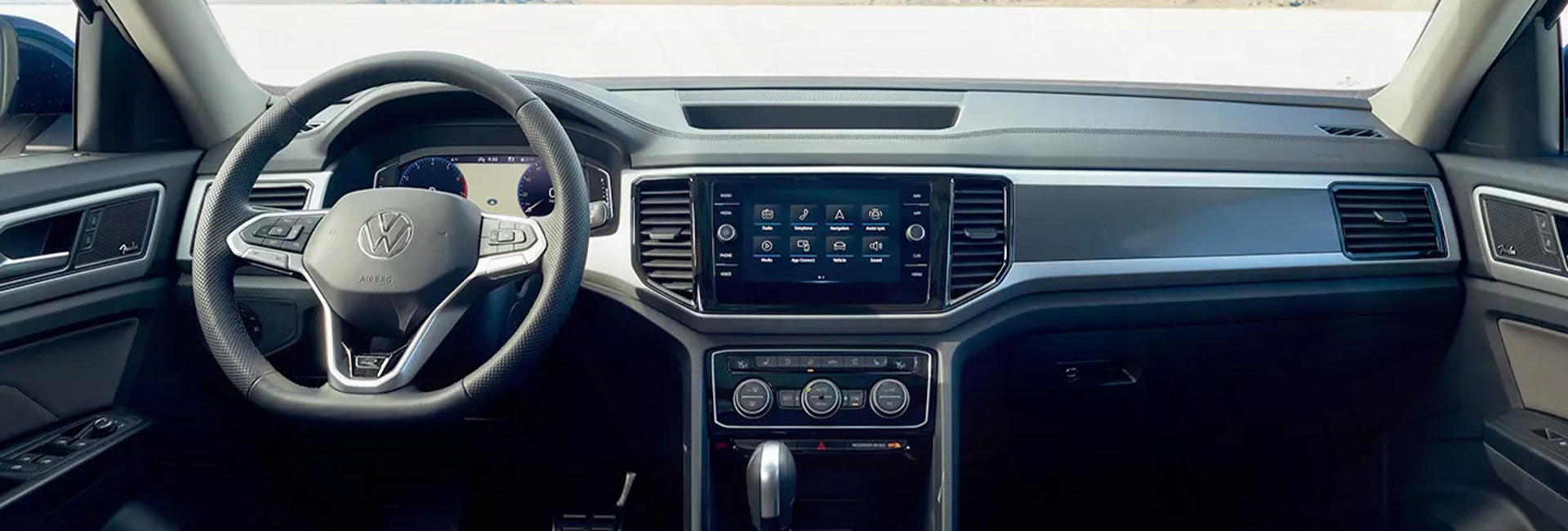 2023 Volkswagen SUV Lineup interiorimage