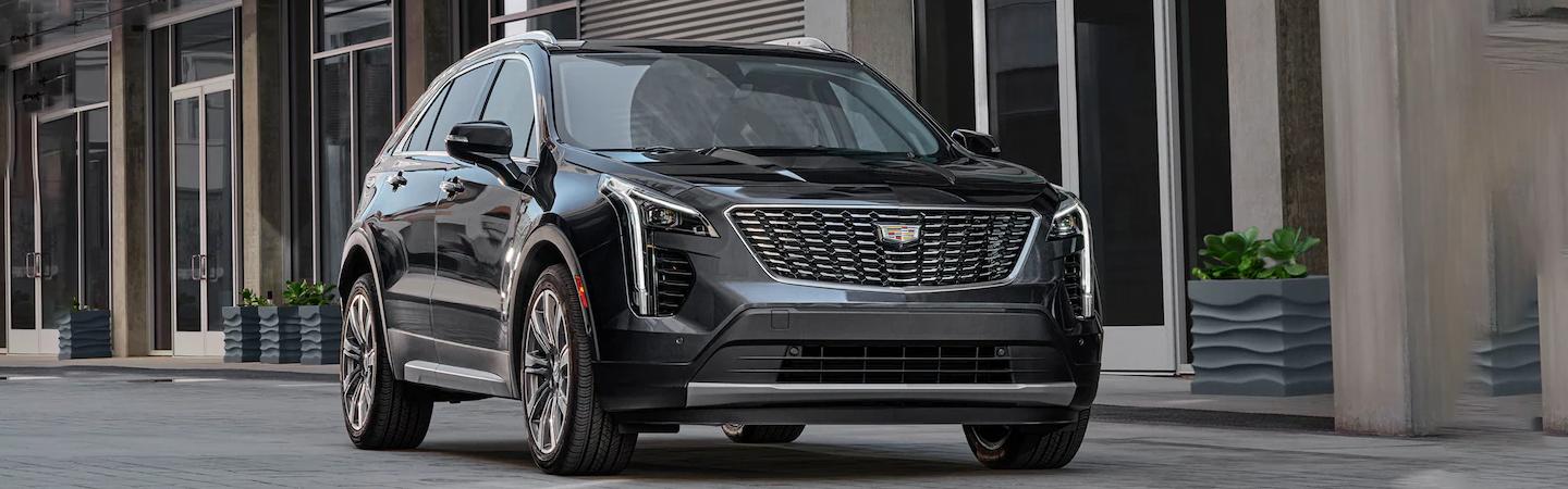 black 2022 Cadillac XT4