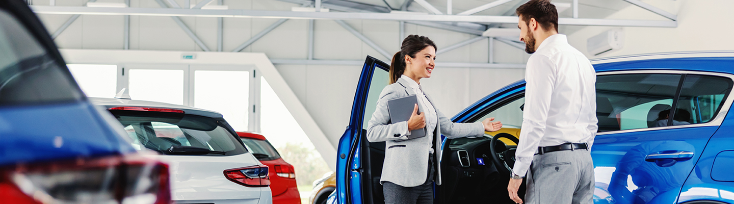 Buy Your 2023 Nissan at Lupient 