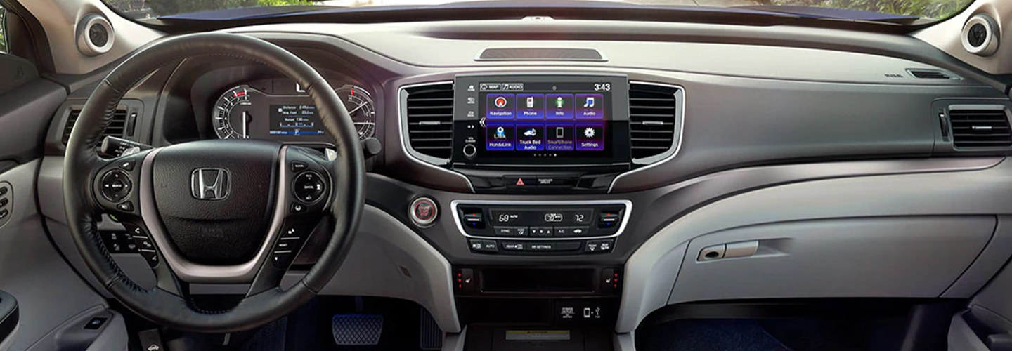 2022 Honda Ridgeline vs. Toyota Tacoma Interior