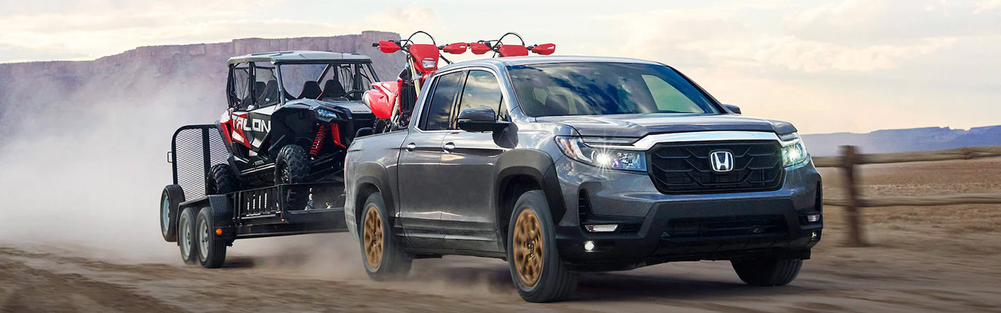 2022 Honda Ridgeline vs. Toyota Tacoma Slide1