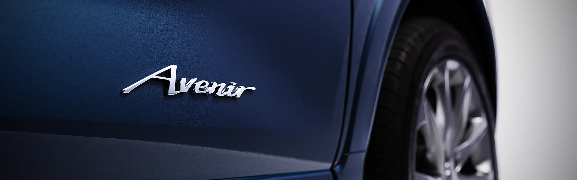 closeup on Avenir