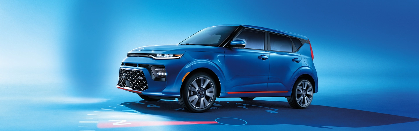 2024 Kia Soul vs Jeep Renegade red front view