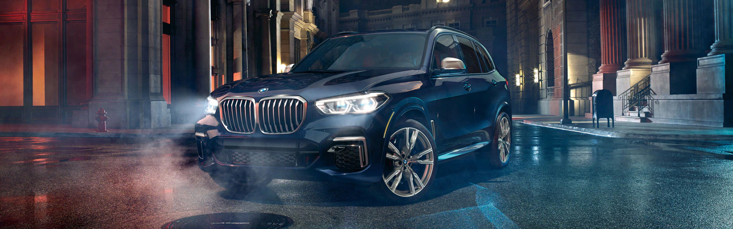 2023 BMW 5 Series slider3