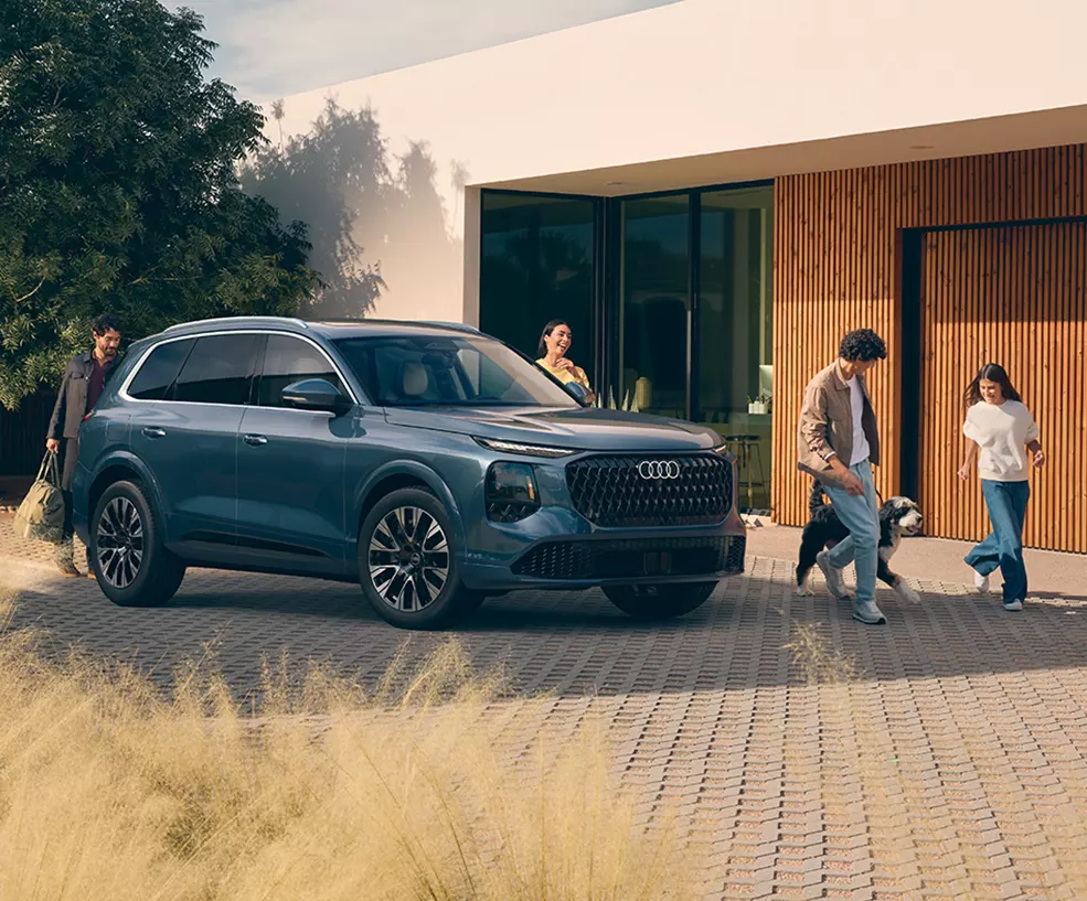 Luxury vehicle exterior side view